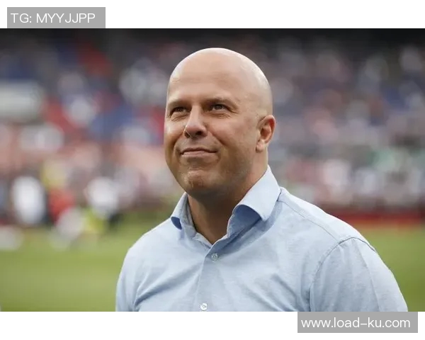 斯洛特获最佳教练奖却未亲自领奖利物浦大使代替出席仪式